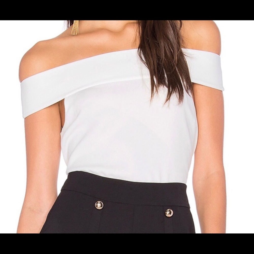 TIBI Off- Shoulder women’s top